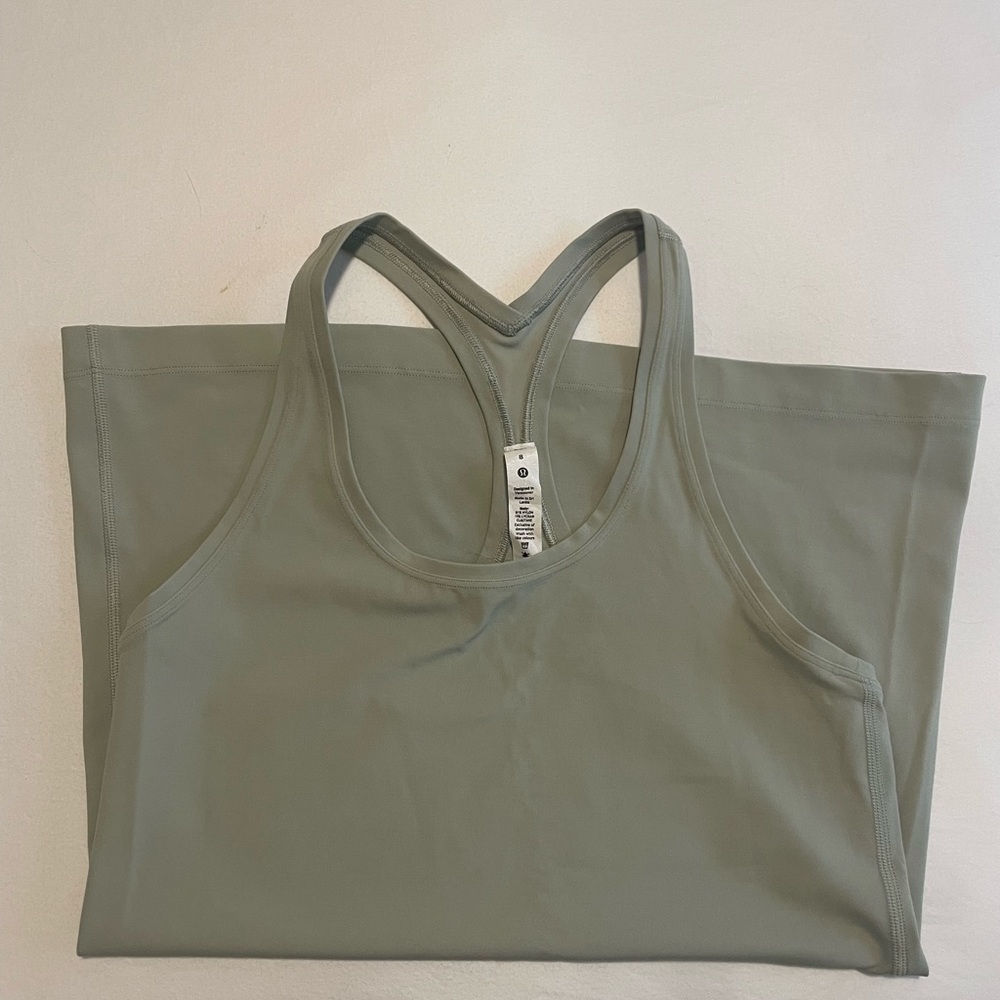 Lululemon tank top